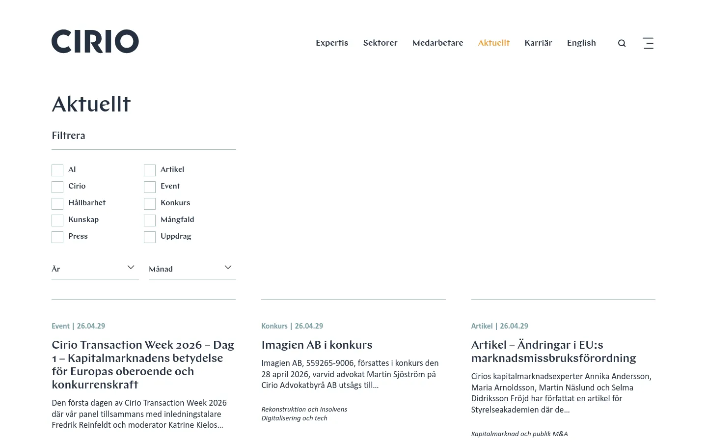 The desktop page for 'Aktuellt' features a clean, minimalist white layout with black text and the Cirio logo in the top left. A filtering section allows users to select categories like AI, Artikel, and Event via checkboxes, alongside dropdown menus for Year and Month. Below the filters, news items are arranged in a three-column grid, each displaying a category tag, date, bold headline, and a brief summary.