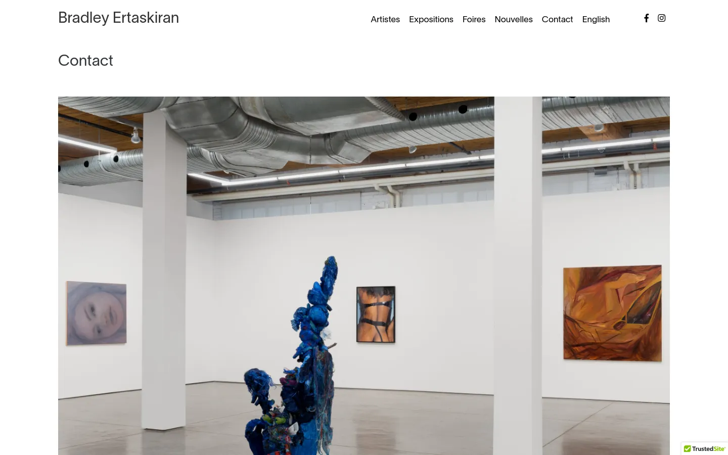 The Contact page features a large hero image of a contemporary art gallery interior with white walls, exposed ceiling pipes, and various artworks including a blue sculpture. Below the image, text sections list the gallery's team, opening hours, and contact information in French, followed by an embedded Google Map. The layout is clean with a white background and a minimalist navigation menu at the top.