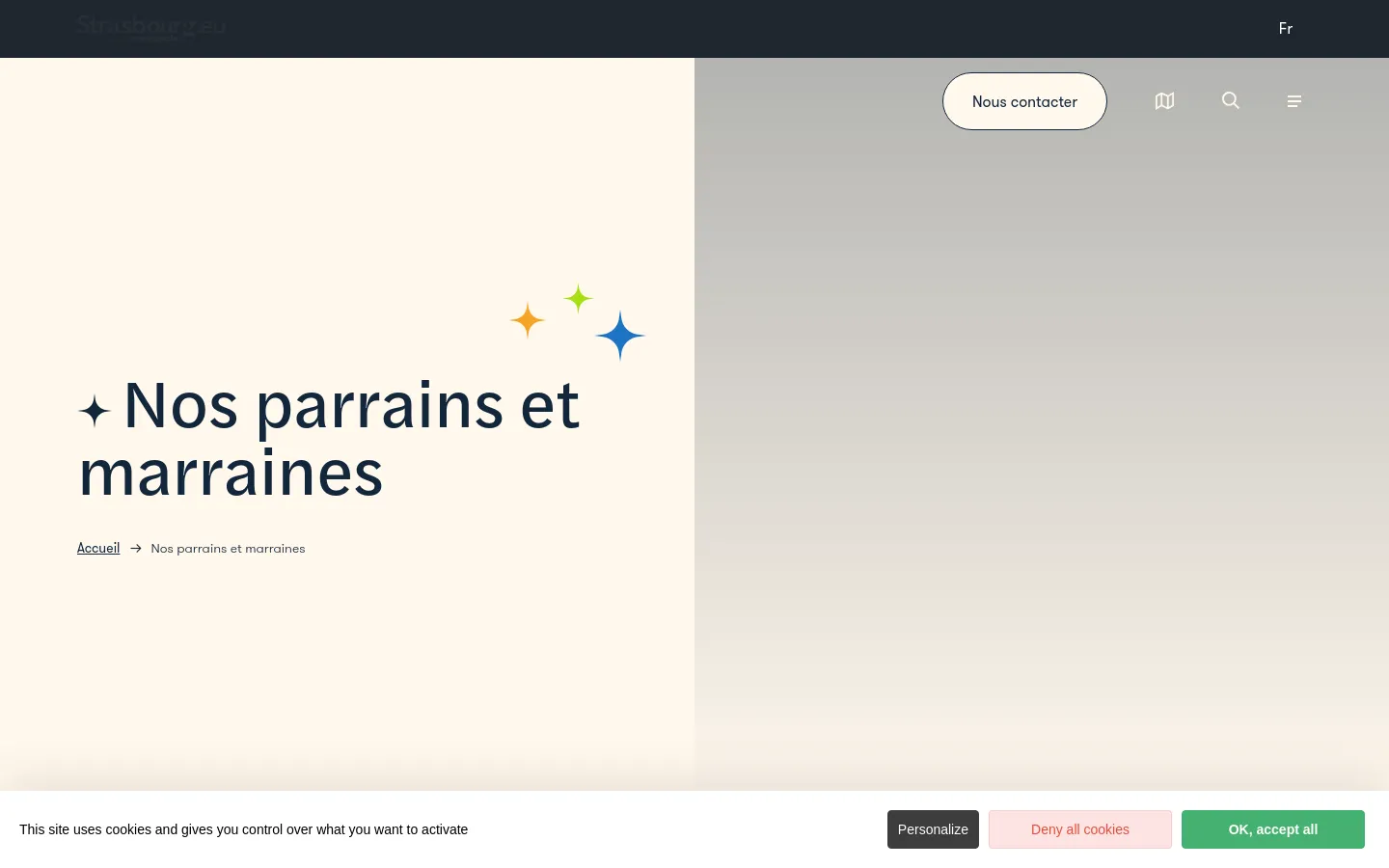 The desktop page features a split-screen hero section with a cream-colored left side containing the title 'Nos parrains et marraines' and colorful star icons, and a light gray right side. A top navigation bar includes the Strasbourg logo, a 'Nous contacter' button, and icons for a map, search, and menu. The background is minimalist with a clean, professional layout.