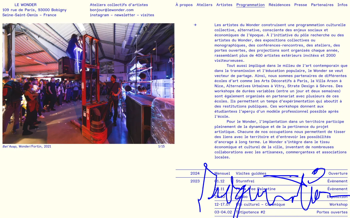 The desktop version of the 'Programmation' page features a clean white background with a navigation menu at the top. A large hero image shows a group of people in a workshop setting, followed by a text block explaining the collective artistic mission of Le Wonder. Below the text, a list of past events is displayed with blue text and thin horizontal dividers.