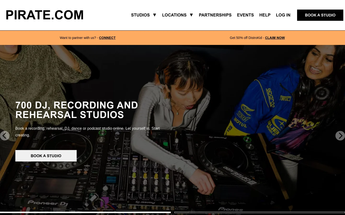 Pirate Home / Landing desktop website screenshot
