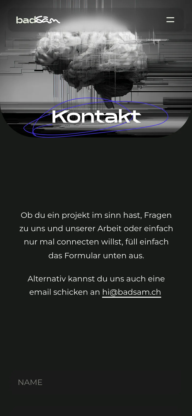 The mobile version presents a vertically stacked layout with the same grayscale brain hero imagery and 'Kontakt' headline. The top navigation is condensed into a hamburger menu next to the badsam logo. The contact text and email link are centered and scaled for a smaller screen, followed by the start of the contact form fields.