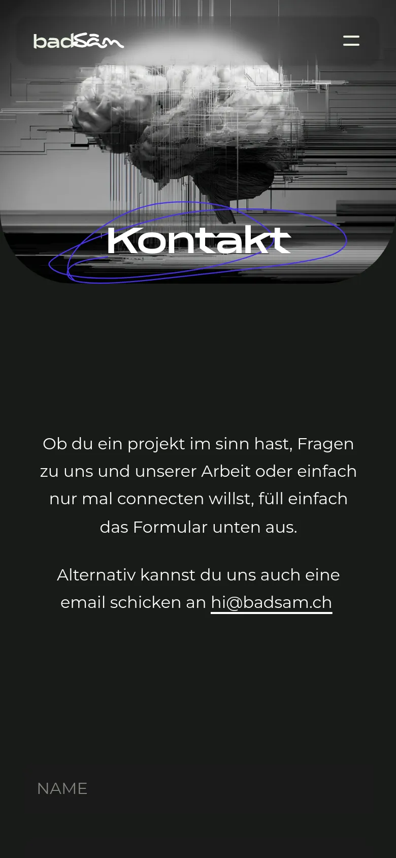 The mobile version presents a vertically stacked layout with the same grayscale brain hero imagery and 'Kontakt' headline. The top navigation is condensed into a hamburger menu next to the badsam logo. The contact text and email link are centered and scaled for a smaller screen, followed by the start of the contact form fields.