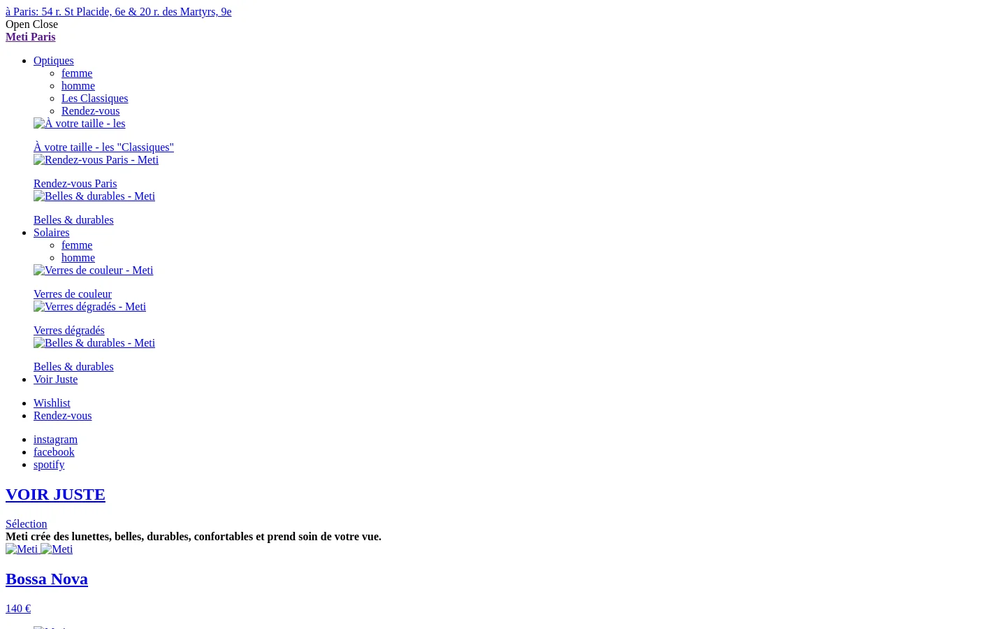The desktop homepage for Meti Paris features a minimalist design with a large, high-contrast hero section displaying the brand name in white against a neutral background. A central call-to-action button reads 'SÉLECTION' in a brown rounded rectangle. The navigation menu includes links for Optiques, Solaires, and Voir Juste, while a cookie consent banner appears at the bottom.