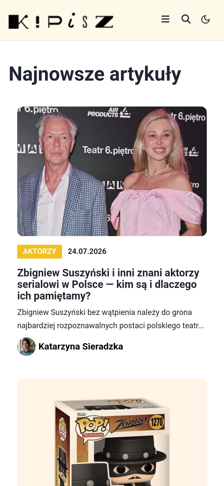The mobile version presents a simplified, single-column layout optimized for vertical scrolling. The navigation bar is condensed into a hamburger menu icon next to the logo, a search icon, and a dark mode toggle. The 'Najnowsze artykuły' heading is followed by large, full-width article cards featuring prominent images, titles, and author information.