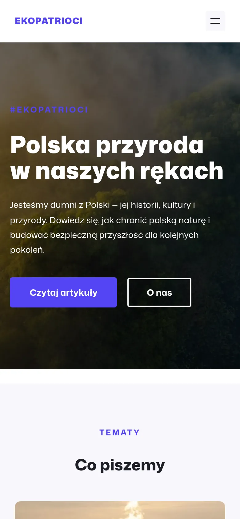 Mobile version of the homepage with a vertically stacked layout. The hero section features the forest imagery and headline centered, followed by primary buttons 'Czytaj artykuły' and 'O nas'. The navigation is condensed into a hamburger menu icon in the top right, and the topical category grid transitions into a single-column vertical list.