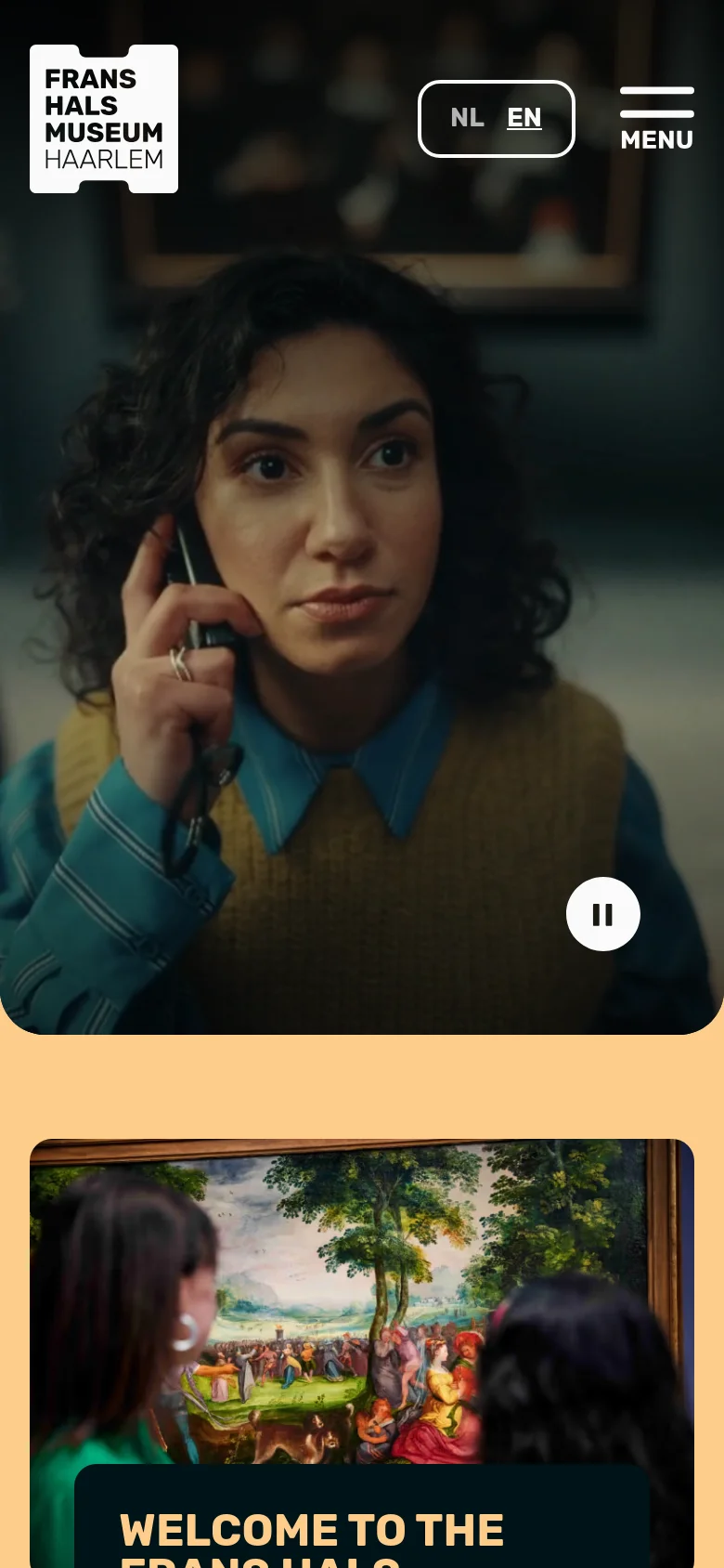 The mobile version presents a vertically stacked layout, starting with a full-width hero image of a portrait and a condensed header with a hamburger menu and language toggle. The content below transitions into a single-column view, featuring the museum introduction and highlight cards optimized for a narrow screen.
