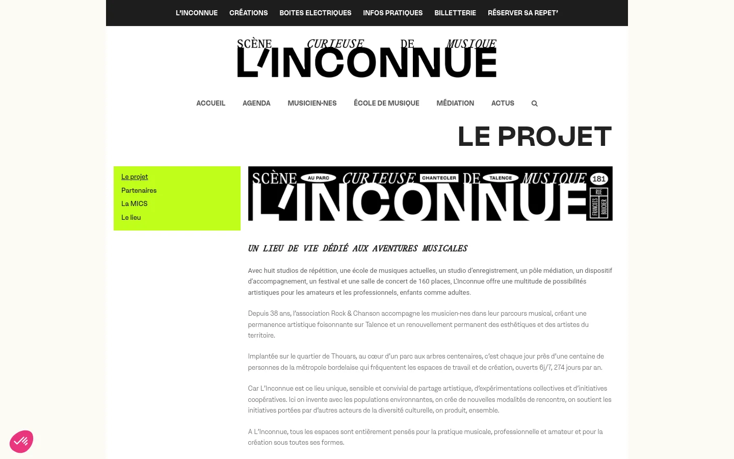 The desktop page features a clean white layout with a black top navigation bar and a large, stylized black logo reading 'L'Inconnue'. Below the main heading 'LE PROJET', a bright lime green sidebar on the left contains navigation links, while the right side displays descriptive text about the musical venue. The design uses bold black typography against a white background for high contrast.