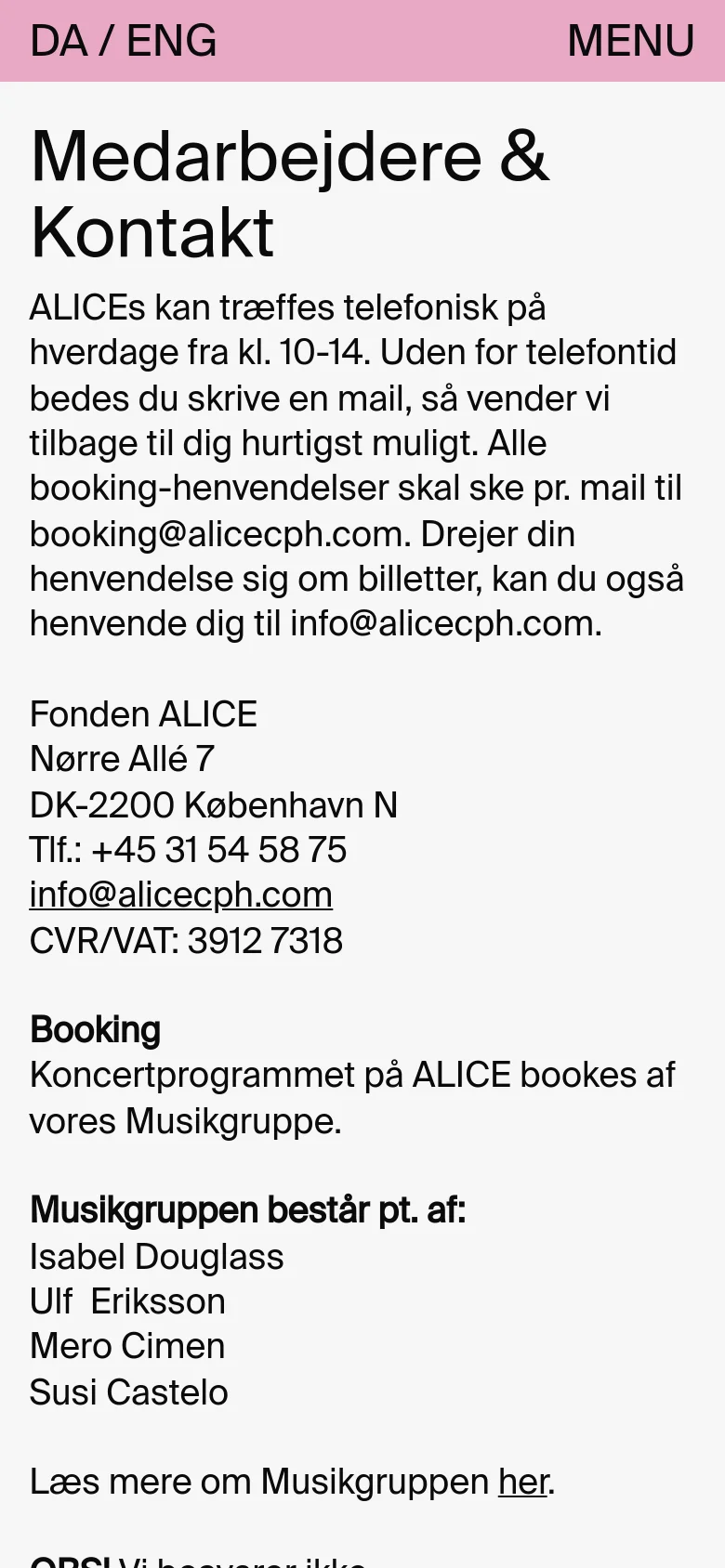 The mobile version uses a simplified vertical layout with a light pink header containing 'DA / ENG' and a 'MENU' button. The main heading 'Medarbejdere & Kontakt' is large and prominent, followed by contact details and booking information in a single-column format optimized for small screens.